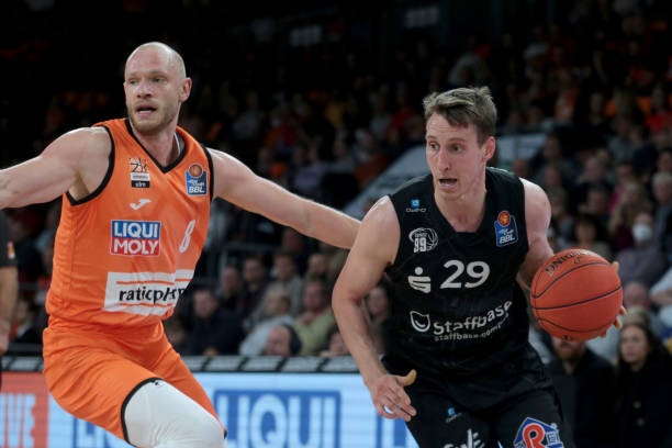 卓越的全面 卓越的全面