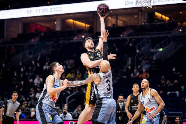 更是心理策 更是心理策